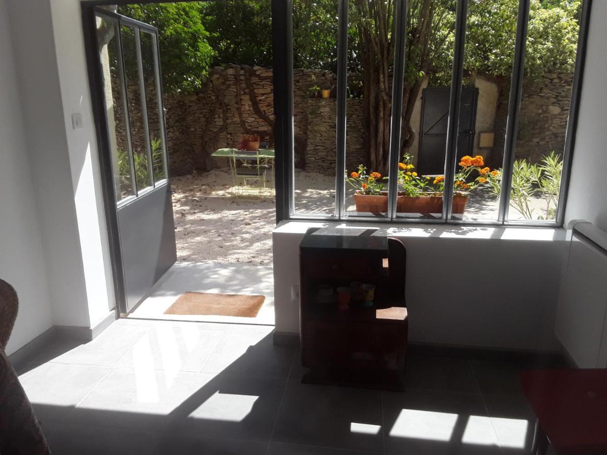 Chambres D'Hotes Lovely Planette Nîmes Esterno foto